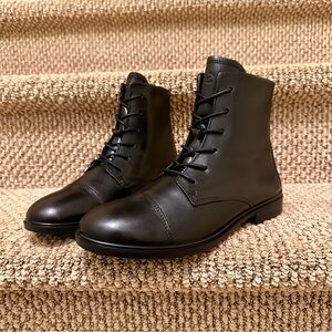 NIB ecco Touch 15 Lace Water Resistant Boot Women EU 36 US-5-5.5 Black 216923